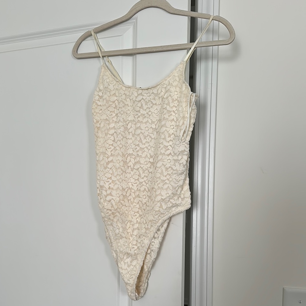 Zara Cream Lace Bodysuit